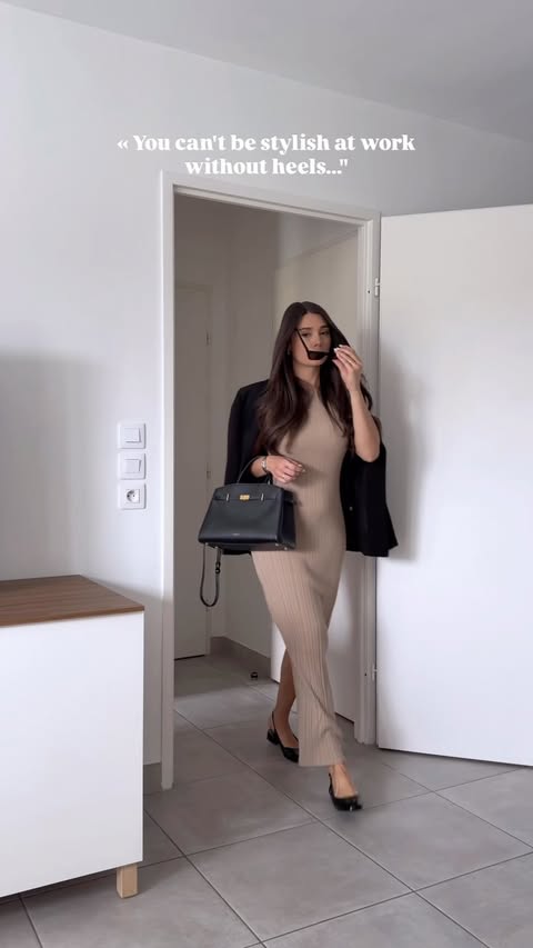 Instagram post by @reybanah for Spartoo. Caption reads: [...] this season feature zero heels ! Shoes....