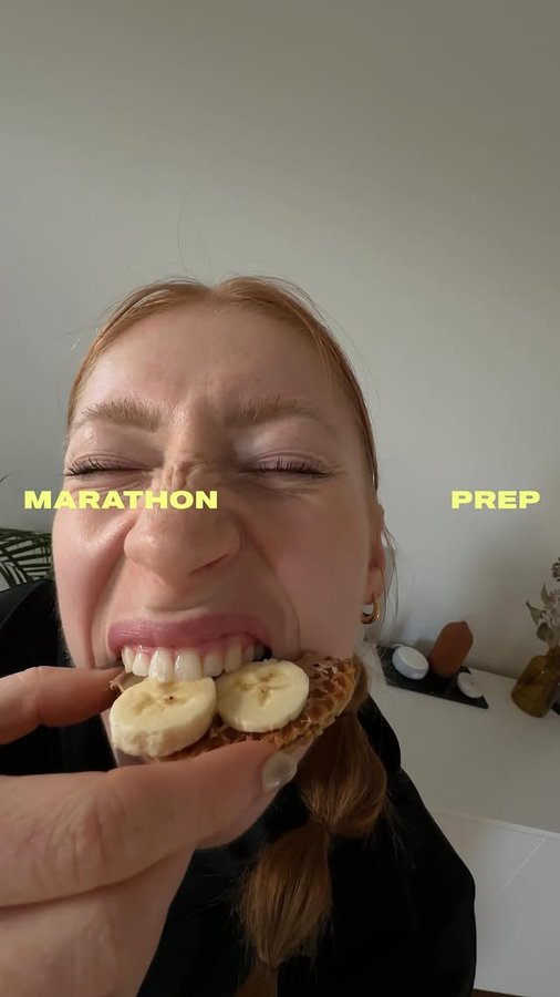 Instagram post by @julia.reppel for foodspring. Caption reads: Werbung/Ad | trusting the process 🧘🏼‍♀️
I’ve got....