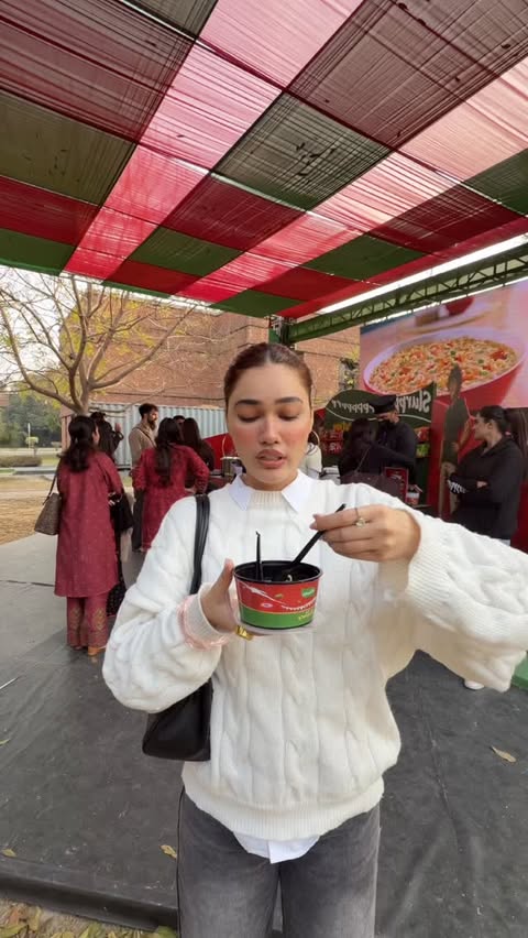 Instagram post by @aidaahsheikh for Knorr. Caption reads: [...] hit hard. OG places, good vibes, and Knorr....