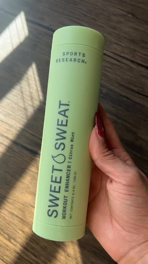 Instagram post by @joannasmakeuppp for Sweet Sweat. Caption reads: Making every workout count 🔥 Sweet Sweat Bundle....