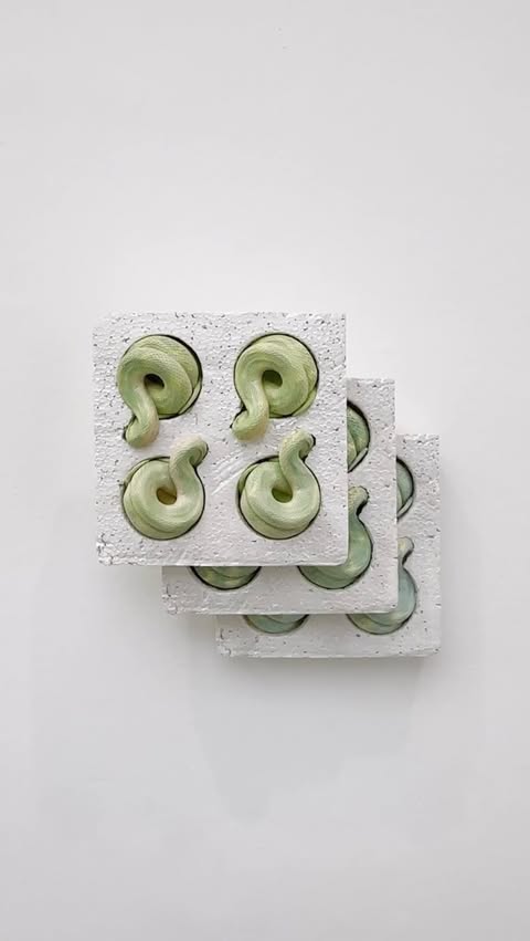 Instagram post by @pollymorganartist for Saatchi Gallery. Caption reads: [...] Visit The Long Now: Saatchi Gallery at 40....