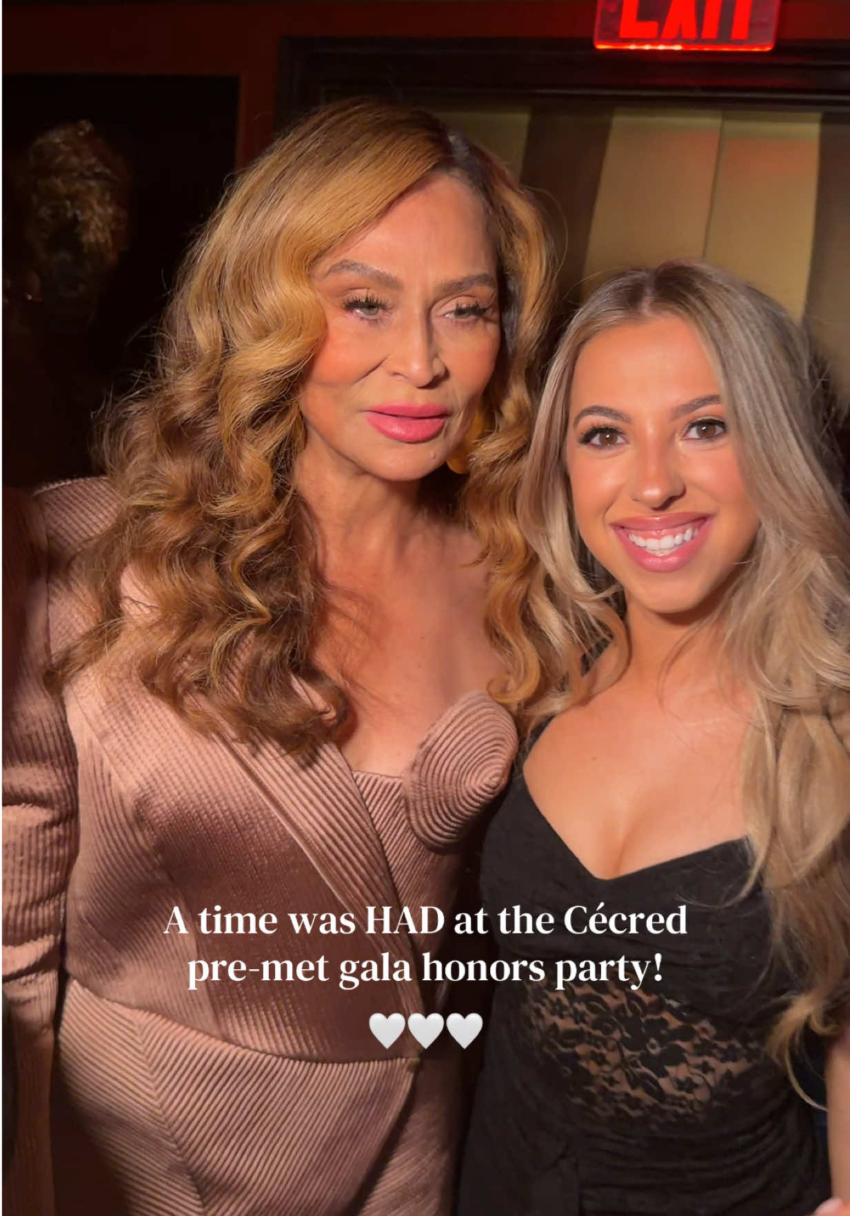 TikTok post by @leilaostria for Cécred. Caption reads: [...] this night! 🤍 @Tina Knowles @CÉCRED #cecred....