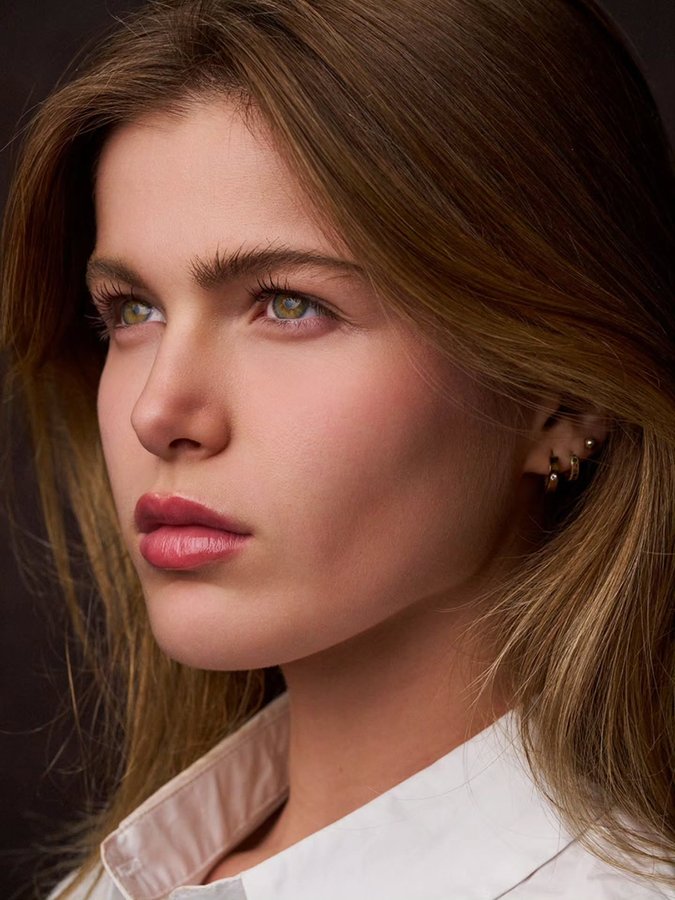 Instagram post by @miguelquilesjr for Westcott Lighting. Caption reads: [...] @cross.harper & @sophie_savic BG:....