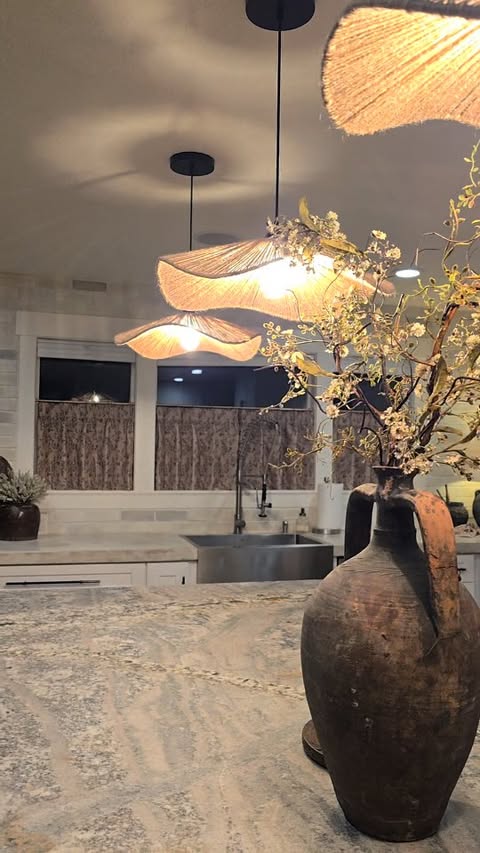 Instagram post by @cozylivinghere for Twopagescurtains. Caption reads: [...] vintage floral café curtains from....