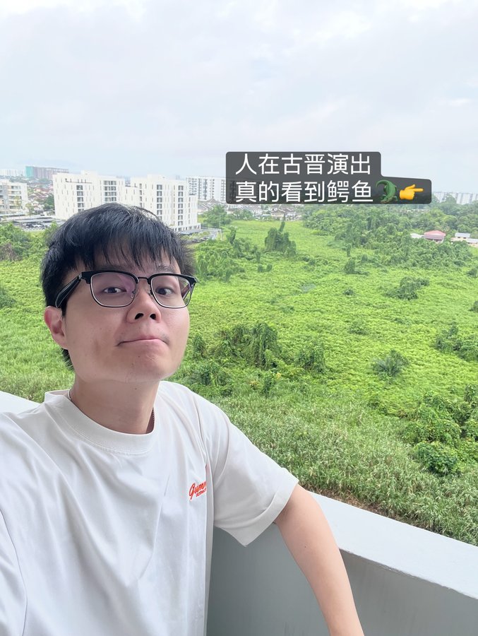 Instagram post by @lucasdebating for Buz. Caption reads: [...] @buz_malaysia [...].