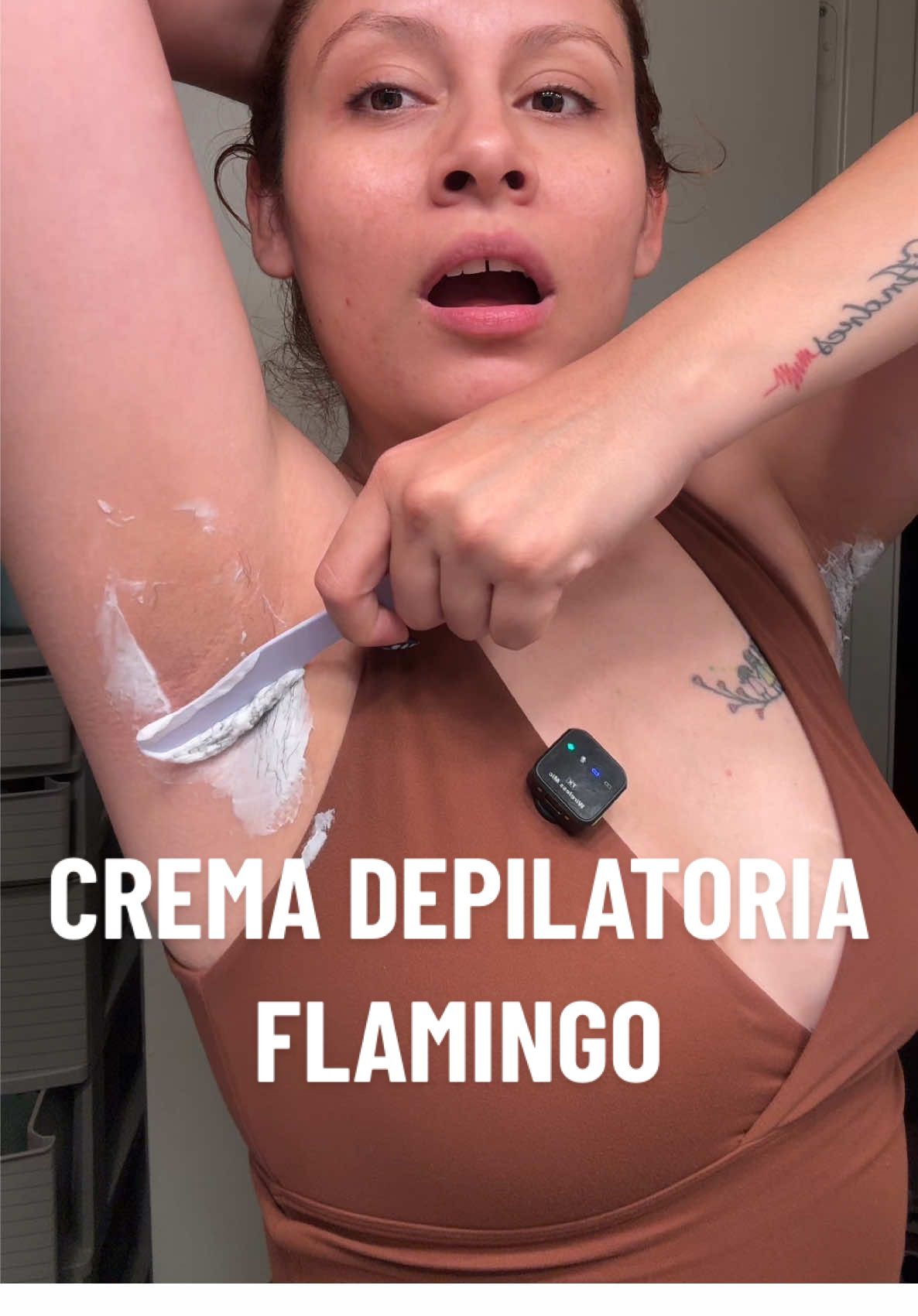 TikTok post by @johanaa_cg for Flamingo. Caption reads: #hairremovalhack #hairremovalcream....