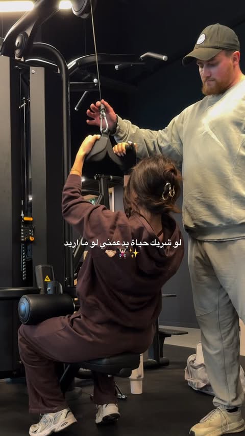 Instagram post by @gainsbylily for Women's Best. Caption reads: [...] ملابسي الرياضية من @womensbest.me كود الخصم....