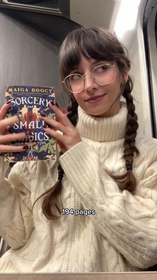 Instagram post by @quirinebrouwer for Loop Earplugs. Caption reads: How much can I read on a 7 hour train ride to....