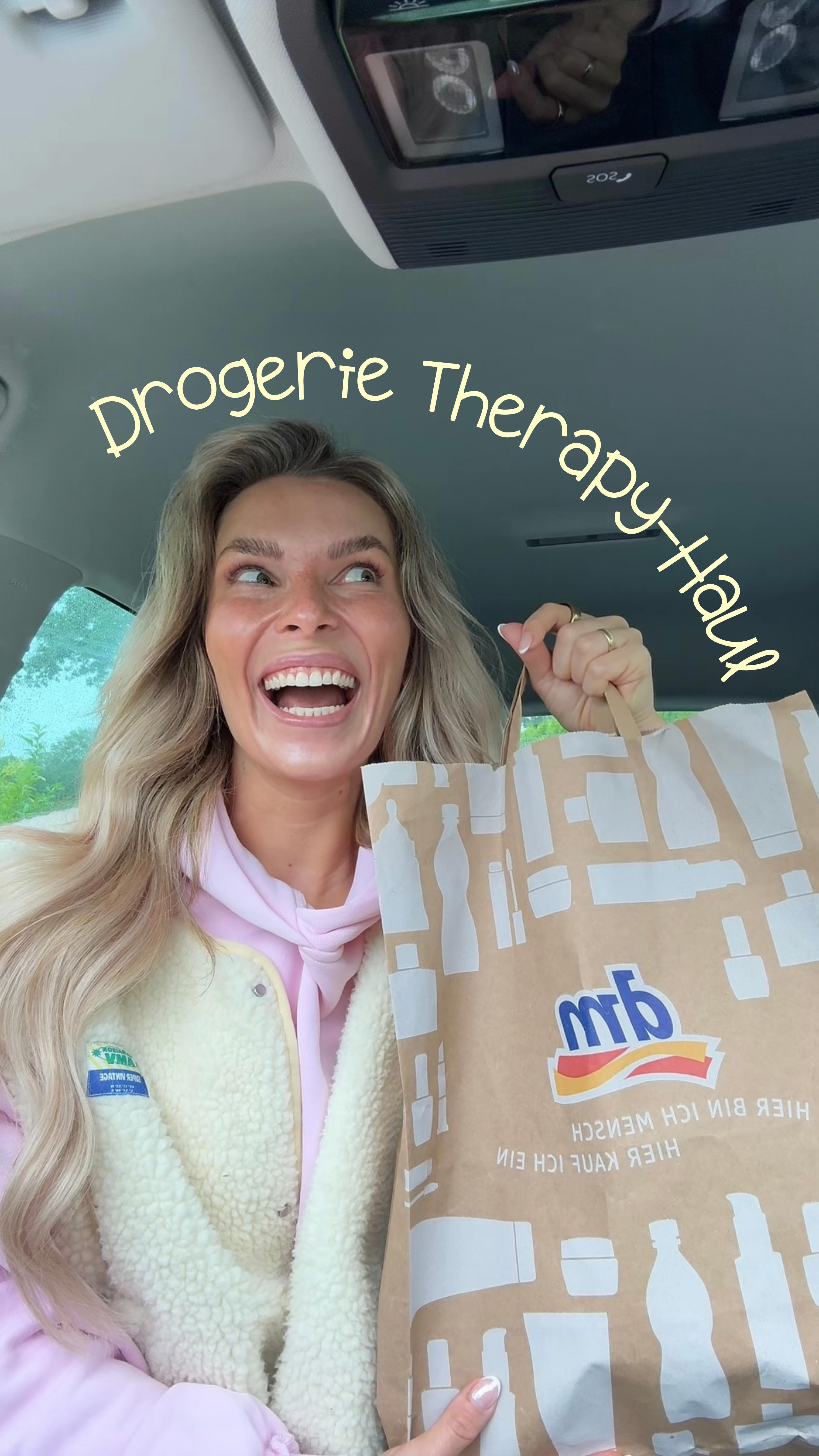 Instagram post by @merleschoon for dm-drogerie markt. Caption reads: Wer kennt’s? 🌝🥲✌🏼 Bitte denkt dran: Konsum ist....