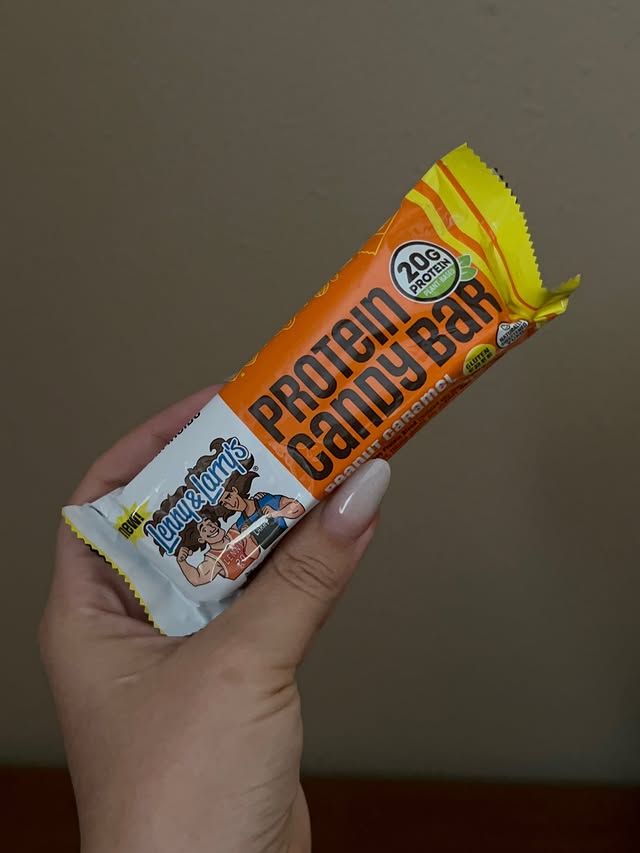 Instagram post by @im_too_indie for Stack Influence. Caption reads: [...] snack finds ✨ @lennyandlarrys....