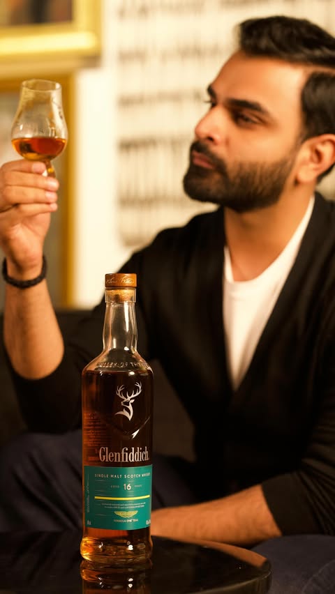 Instagram post by @amanvohra29 for Glenfiddich. Caption reads: The @glenfiddichwhisky 16 limited edition with....