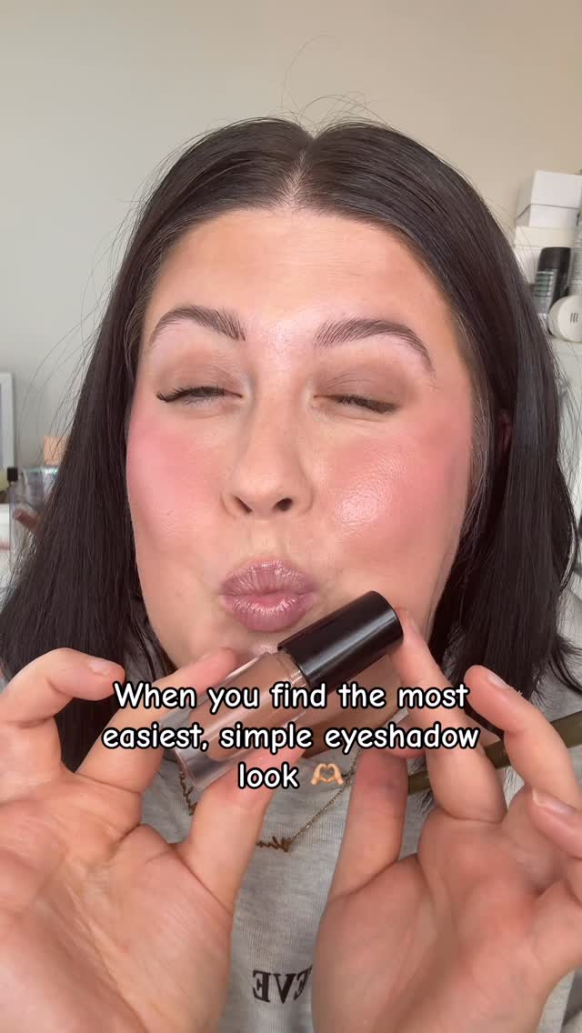 Instagram post by @itsmelissajayn for WPP. Caption reads: @armanibeauty simple but beautiful 🤎 

*gifted by....