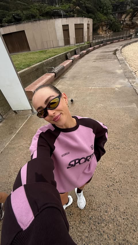 Instagram post by @caityviant for WHOOP. Caption reads: [...] what doesn’t 🌟 Use code ‘CAITY’ to try....