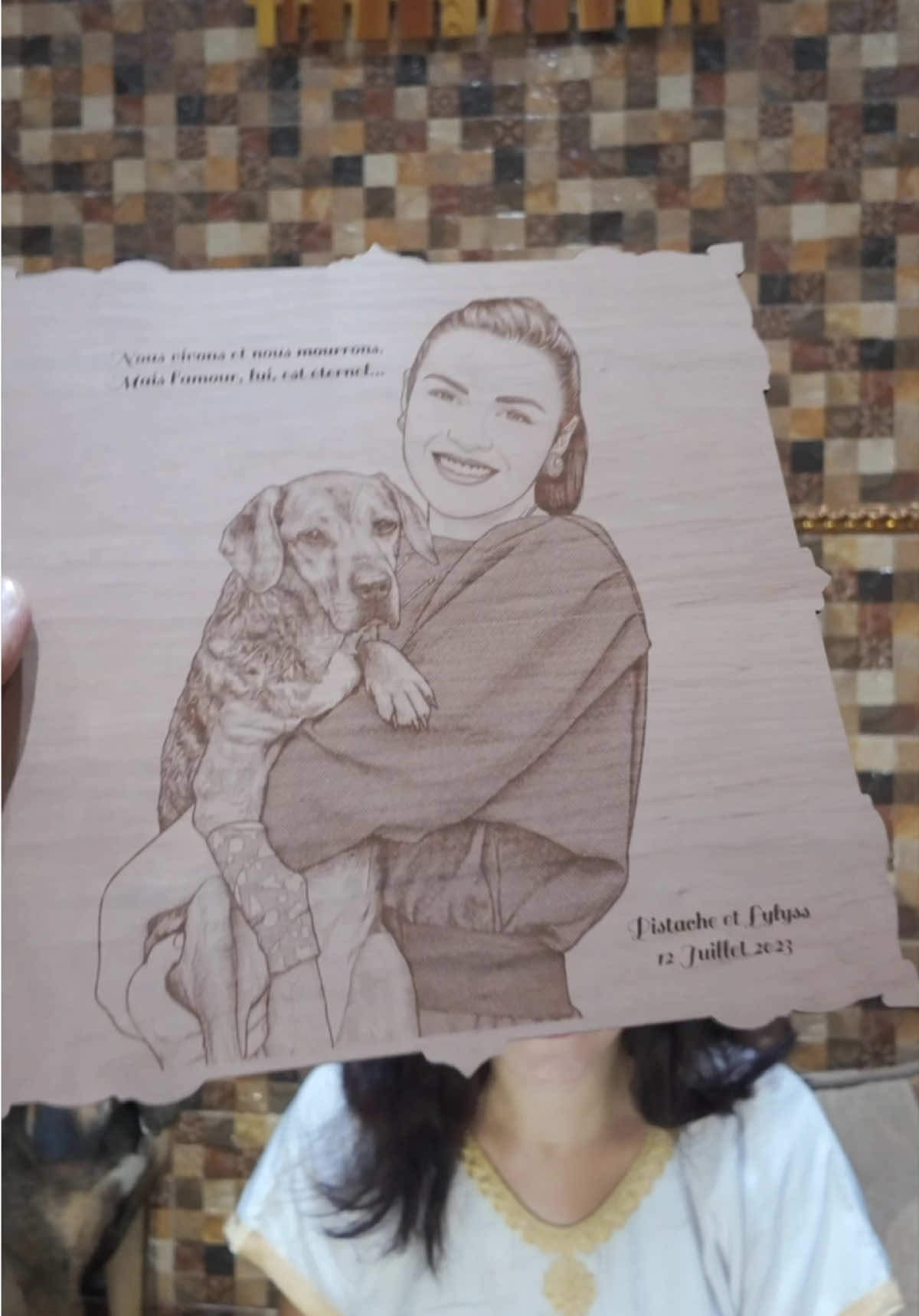 TikTok post by @riothestaffie for xTool. Caption reads: [...] TROP D’IDÉES ELLE EST PAS PRÊTE ! Merci....