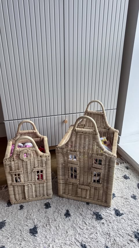 Instagram post by @gracesurguy for Gym+Coffee. Caption reads: Setting up little corners for my girls with....