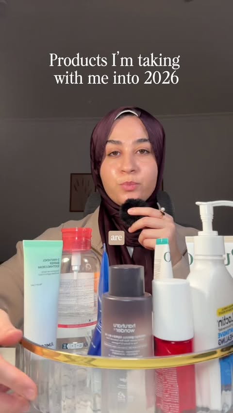 Instagram post by @egyptianskincaregirl for Hero Cosmetics. Caption reads: It’s not an ad I’m just so glad I started using....