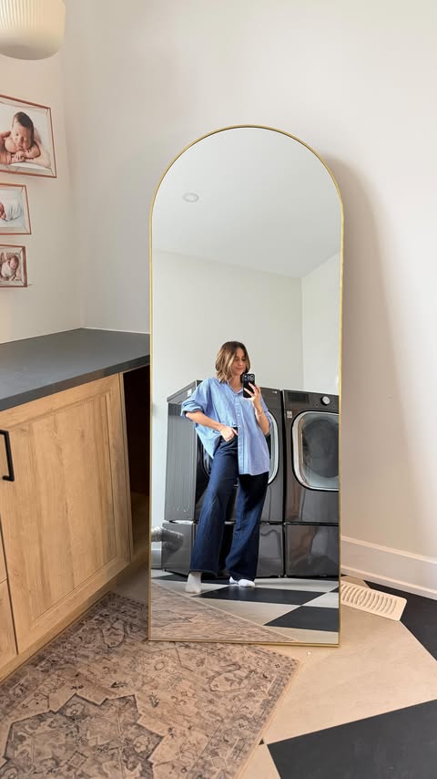Instagram post by an influencer for Aosom. Caption reads: [...] this gorgeous arch mirror from @aosom_ca, I....