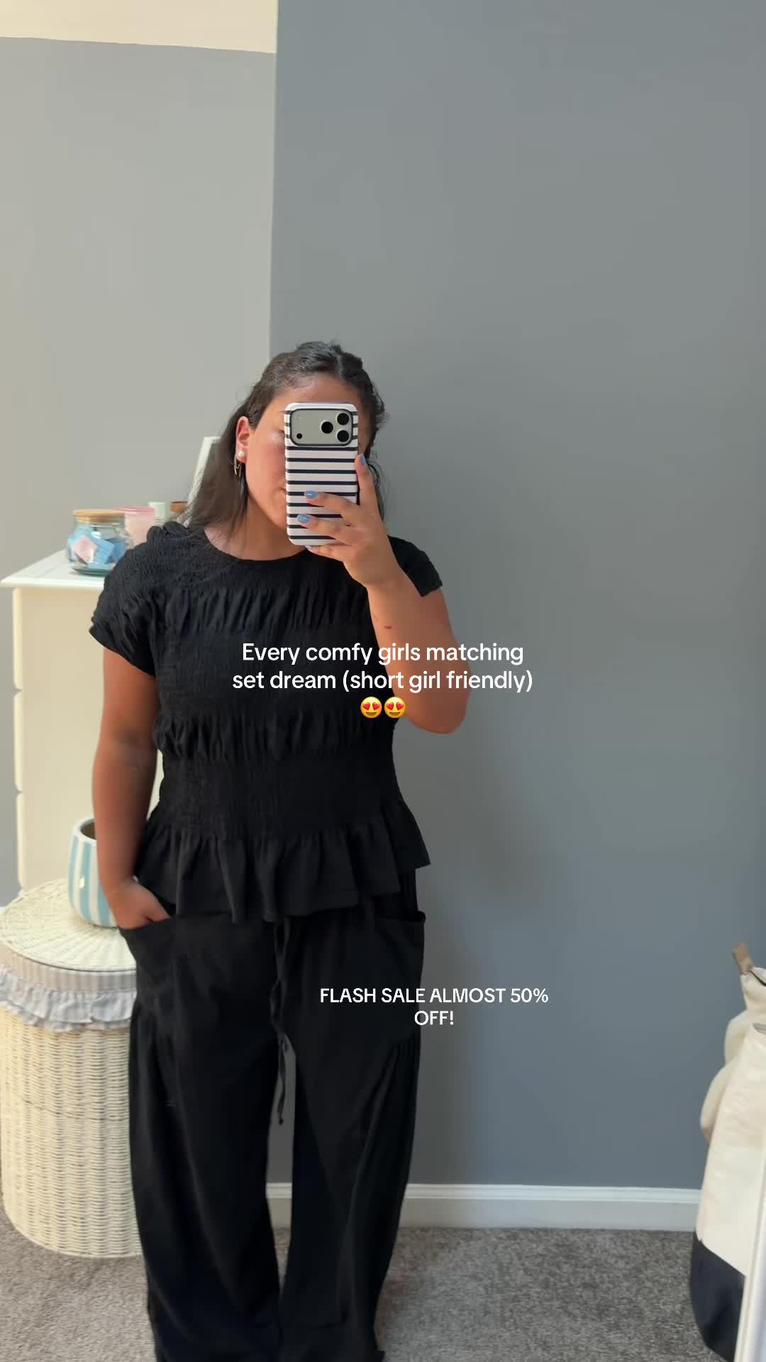 TikTok post by @bbellagiordanoo for Yeokou. Caption reads: [...] this all summer!! (Size down🩷) #fyp....