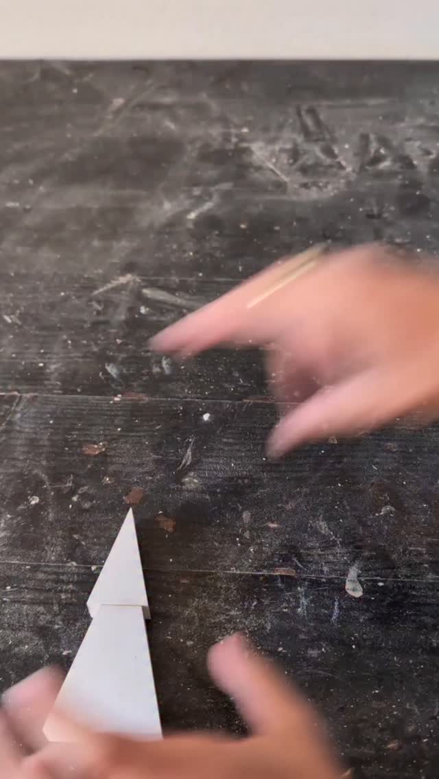 Instagram post by @pineandpoplardiy for Krylon. Caption reads: AD: Turn scrap wood into holiday trees that truly....