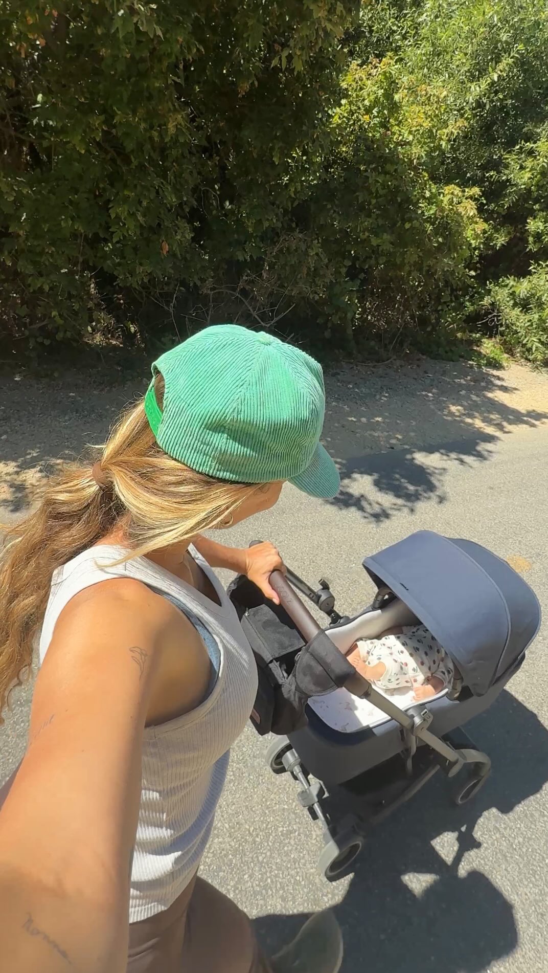 Instagram post by @wholehanna for Joolz. Caption reads: never been more grateful to be moooovin’ as my....