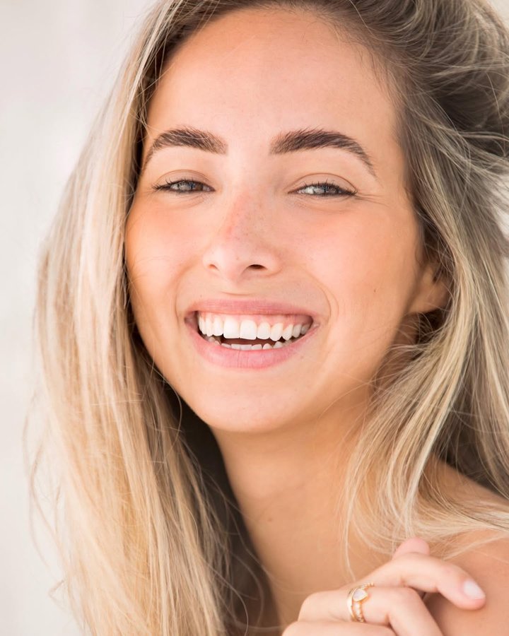 Instagram post by @beatrizcorbett for Select Model Paris. Caption reads: Smile 😊 ⚡️ ph @marcellocassano - @antistudio 💥....