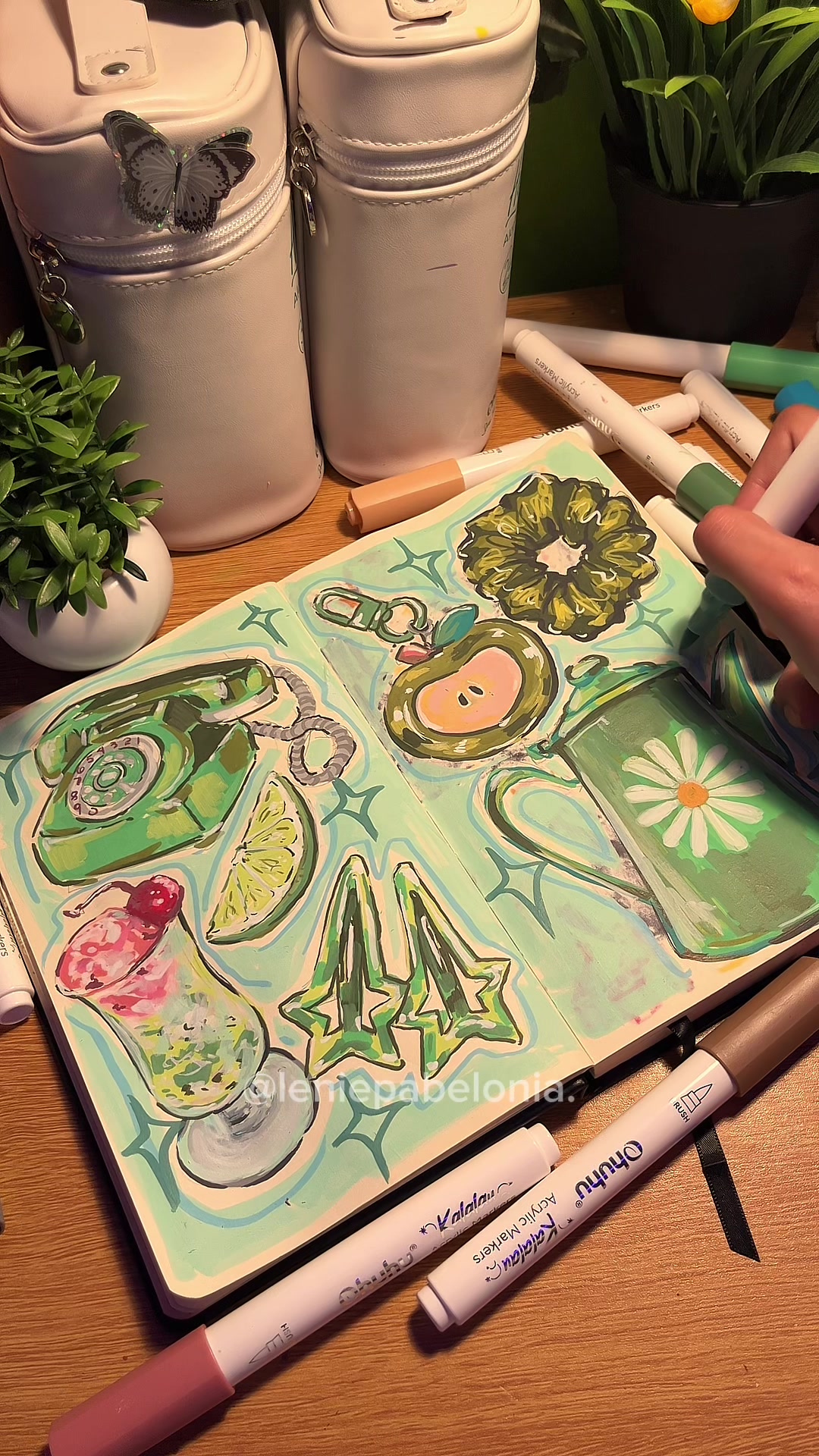 TikTok post by @ln3arts for Ohuhu. Caption reads: [...] me using Kalalau acrylic markers from....