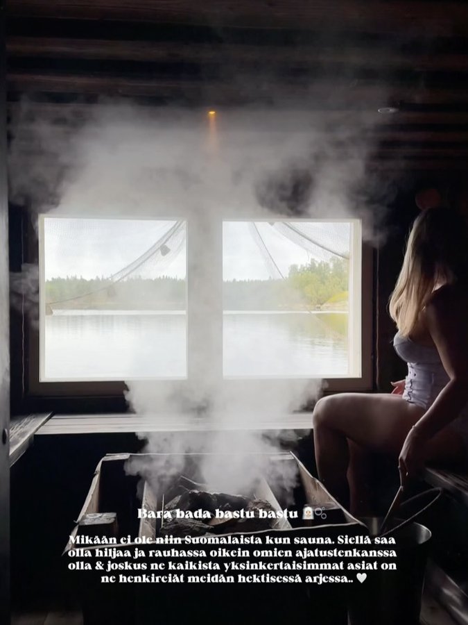 Instagram post by @rosannakulju for ACO Finland. Caption reads: mainos: @acofinland 🧖🏼‍♀️🤍🫧 Joskus ne [...].