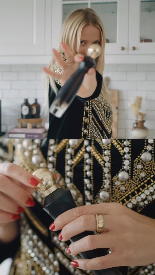 Instagram post by @jemerced for Oriflame. Caption reads: They say vanilla is innocent… and coffee is....