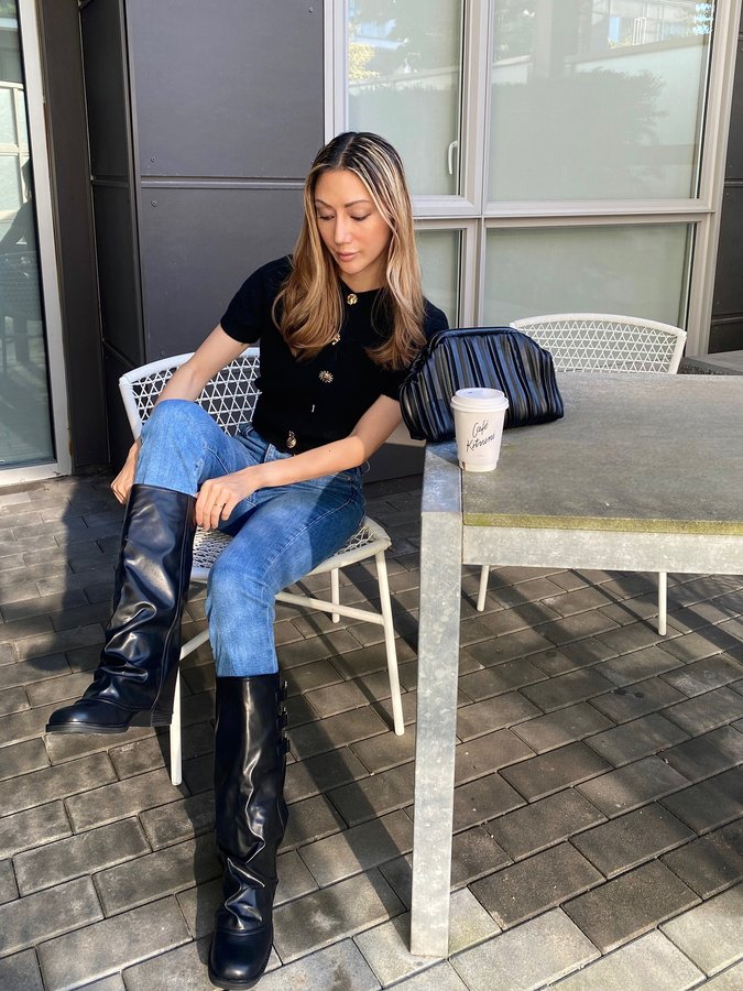 Instagram post by @mel.zzie for ShoeDazzle. Caption reads: What the the cool girls are wearing this fall 🖤....