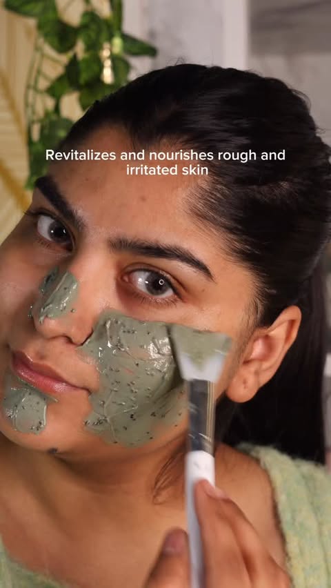 Instagram post by @deepika_jaskirat_ for Axis-y. Caption reads: Pore wash time with @axisy_official 💚✨ . . . . .....