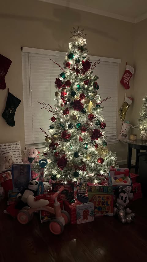 Instagram post by @nikkilynn41 for King of Christmas. Caption reads: [...] trees & flocked wreath are all from....