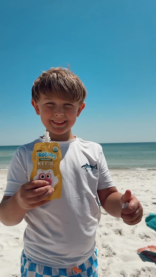 Instagram post by @verbalgoldblog for Lifeway Foods. Caption reads: Beach days = big energy

And that means we need....