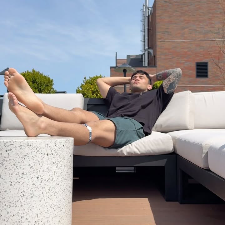 Instagram post by @sebasrodwi for Firefly Recovery. Caption reads: Great recovery with @fireflyrecovery so I can be....