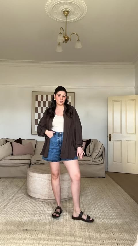 Instagram post by @chelseawilliamson_ for FRANKIE4 footwear. Caption reads: [...] shoes just got a serious upgrade....