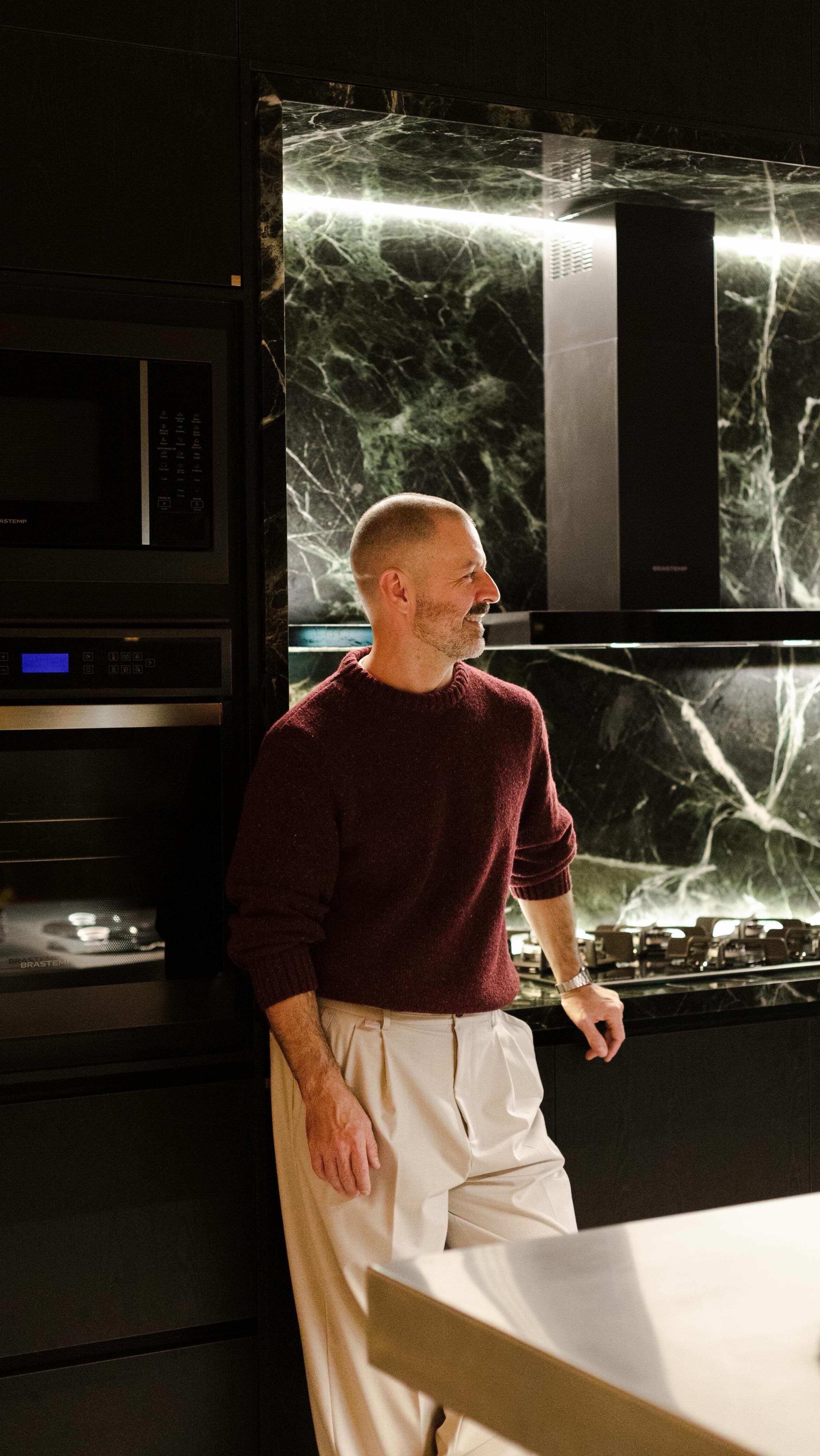 Instagram post by @mauricioarruda for Brastemp. Caption reads: Vocês sabem que eu amo casas que contam histórias.....