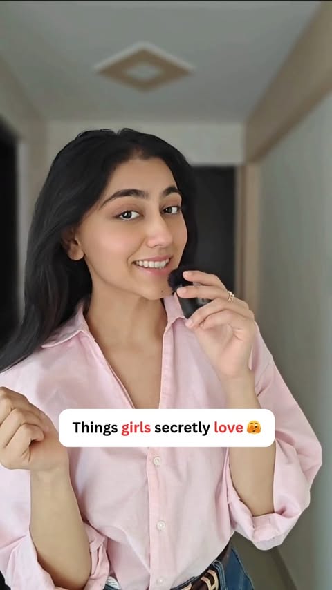 Instagram post by @riyahsamnani for Closeup. Caption reads: [...] love song they’ll replay forever?....