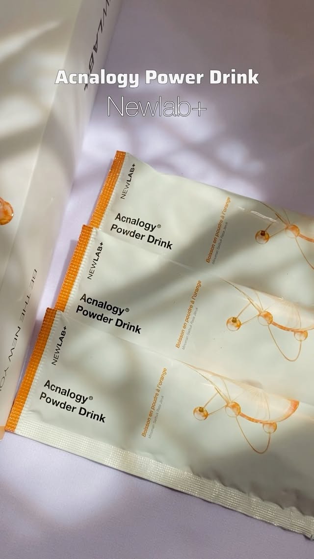 Instagram post by @wellaayutiaz for Newlab. Caption reads: [...] ya obatin jerawat dari dalam tuh 😍❣️....