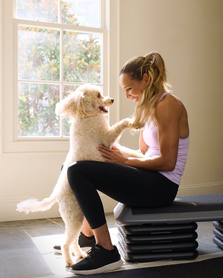 Instagram post by @lolojones for PURINA PRO PLAN. Caption reads: #ad Nutrition is the key to performance for me, so....