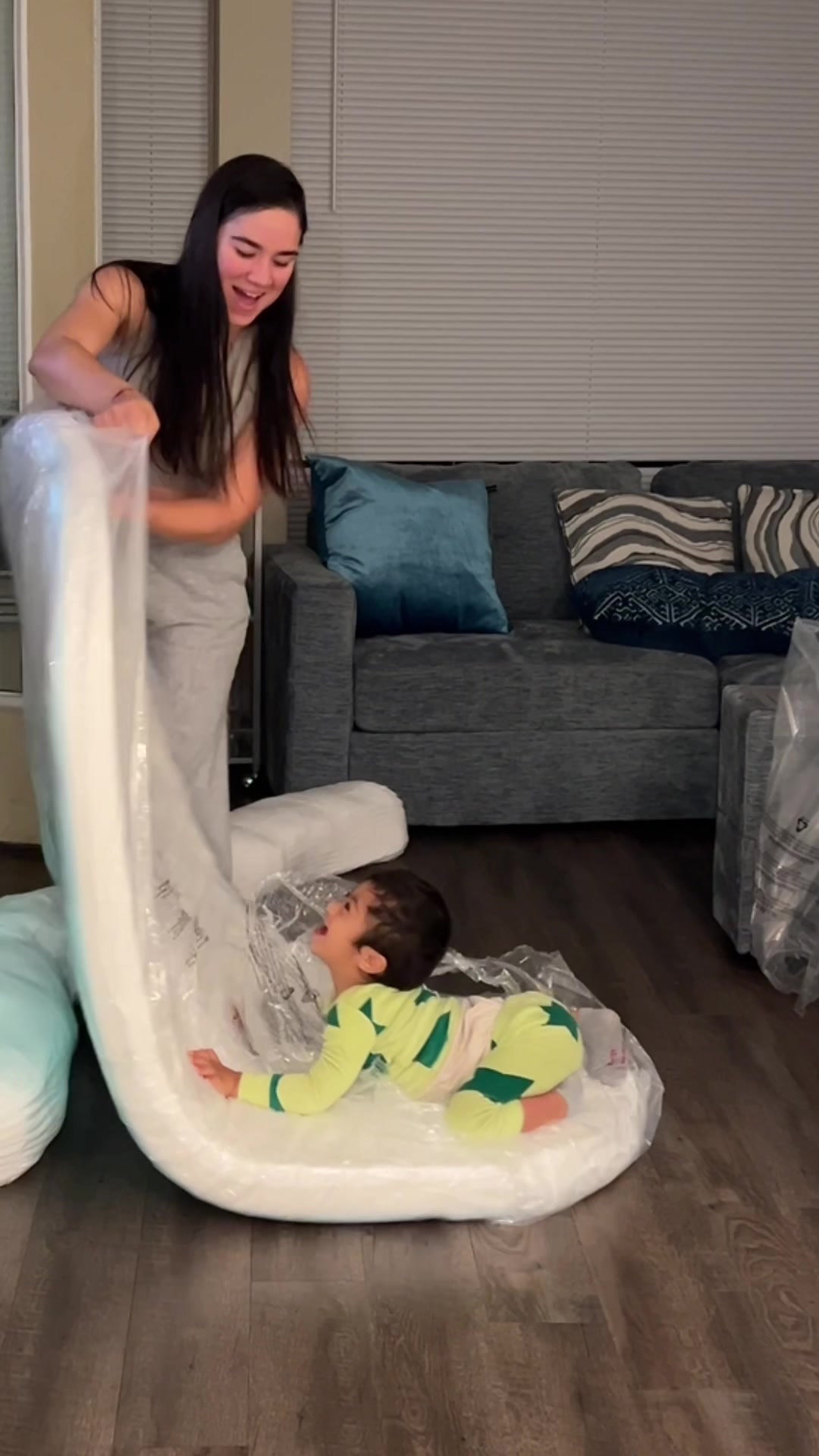 TikTok post by @lissandragarabito for Plufl. Caption reads: [...] to snuggle with my son for the fall 🍁🫶....