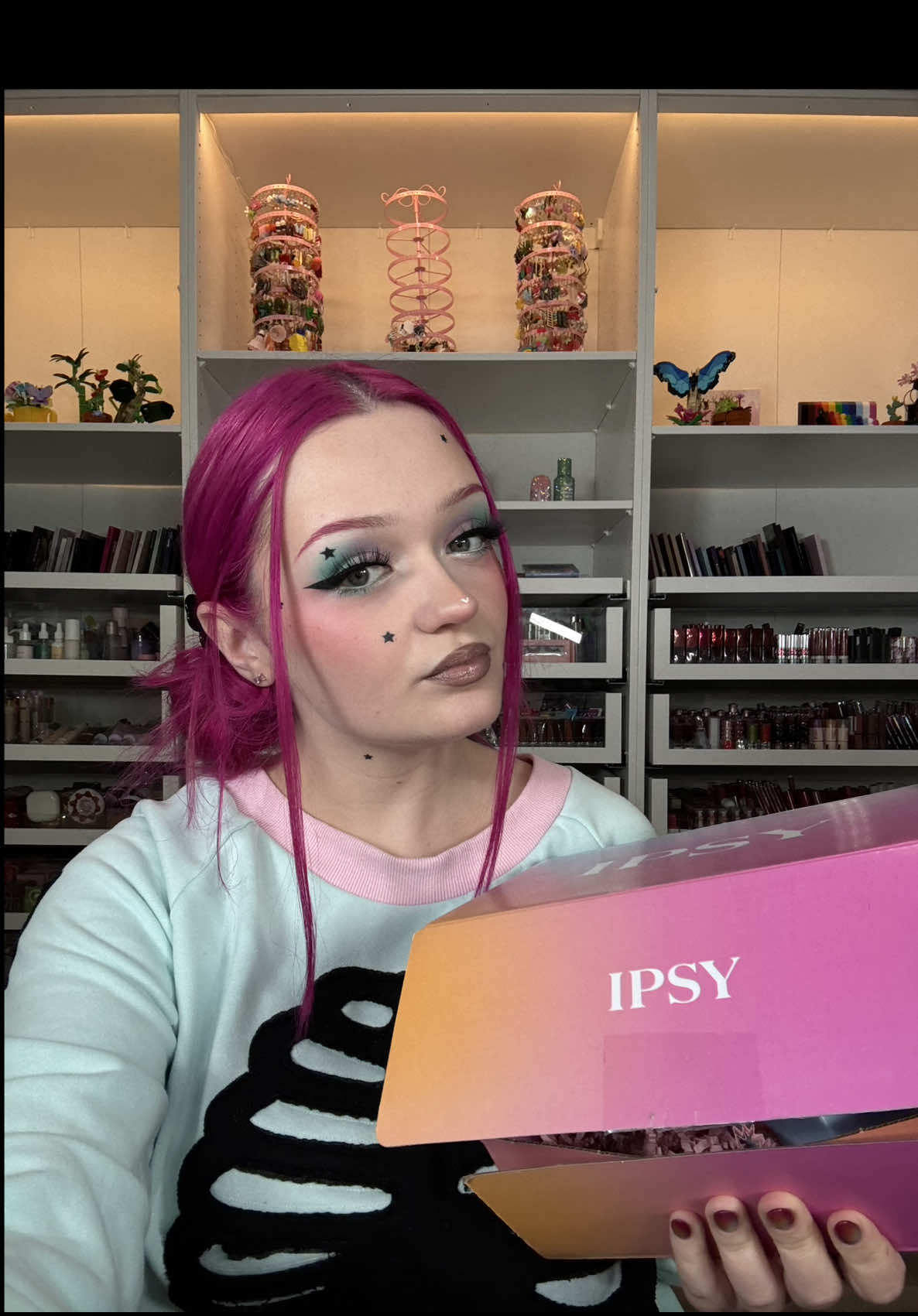 TikTok post by @linsmakeuplooks for First Aid Beauty. Caption reads: [...] say in unison 🧎‍♀️@Glow Recipe @First Aid....
