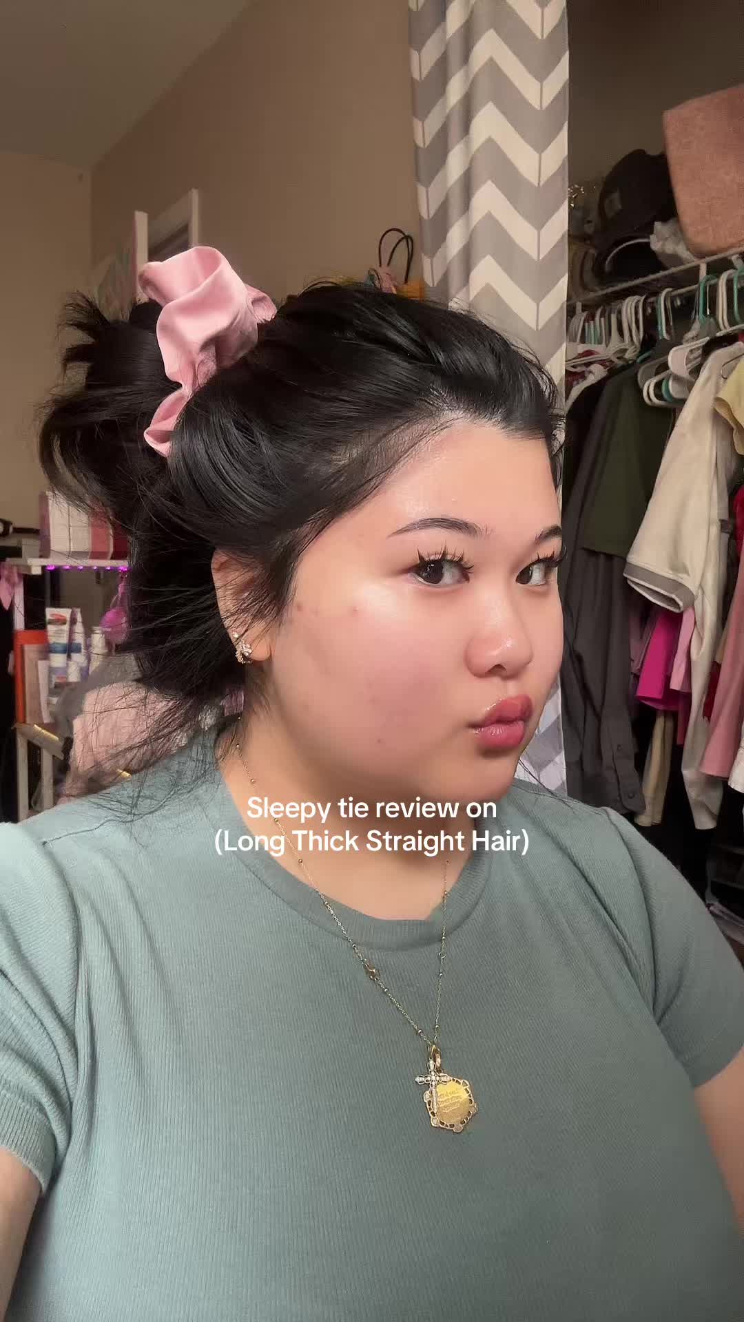 TikTok post by @annikaaleonaa for Sleepy Tie. Caption reads: Sleepy Tie review as someone who has pretty Long....