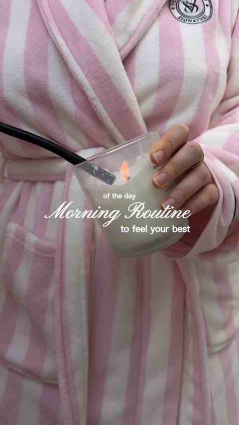 Instagram post by @itsdarianova for Peloton. Caption reads: [...] – it’s leaving the house but @onepeloton....