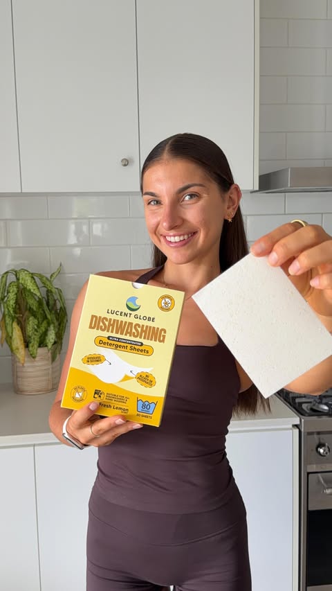 Instagram post by @nutrition.by.kayla for Lucent Globe. Caption reads: [...] cheese toast with eggs 🥑🍳 using....