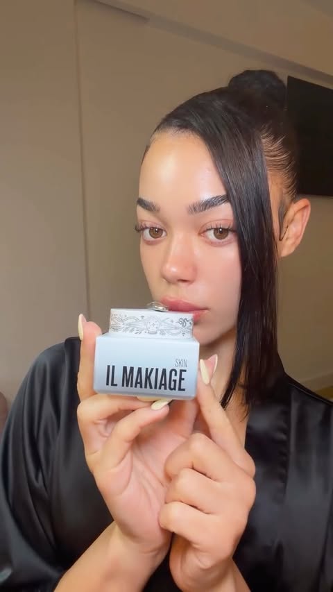 Instagram post by @sadesisi for IL MAKIAGE. Caption reads: never a bad makeup day with @ilmakiage....