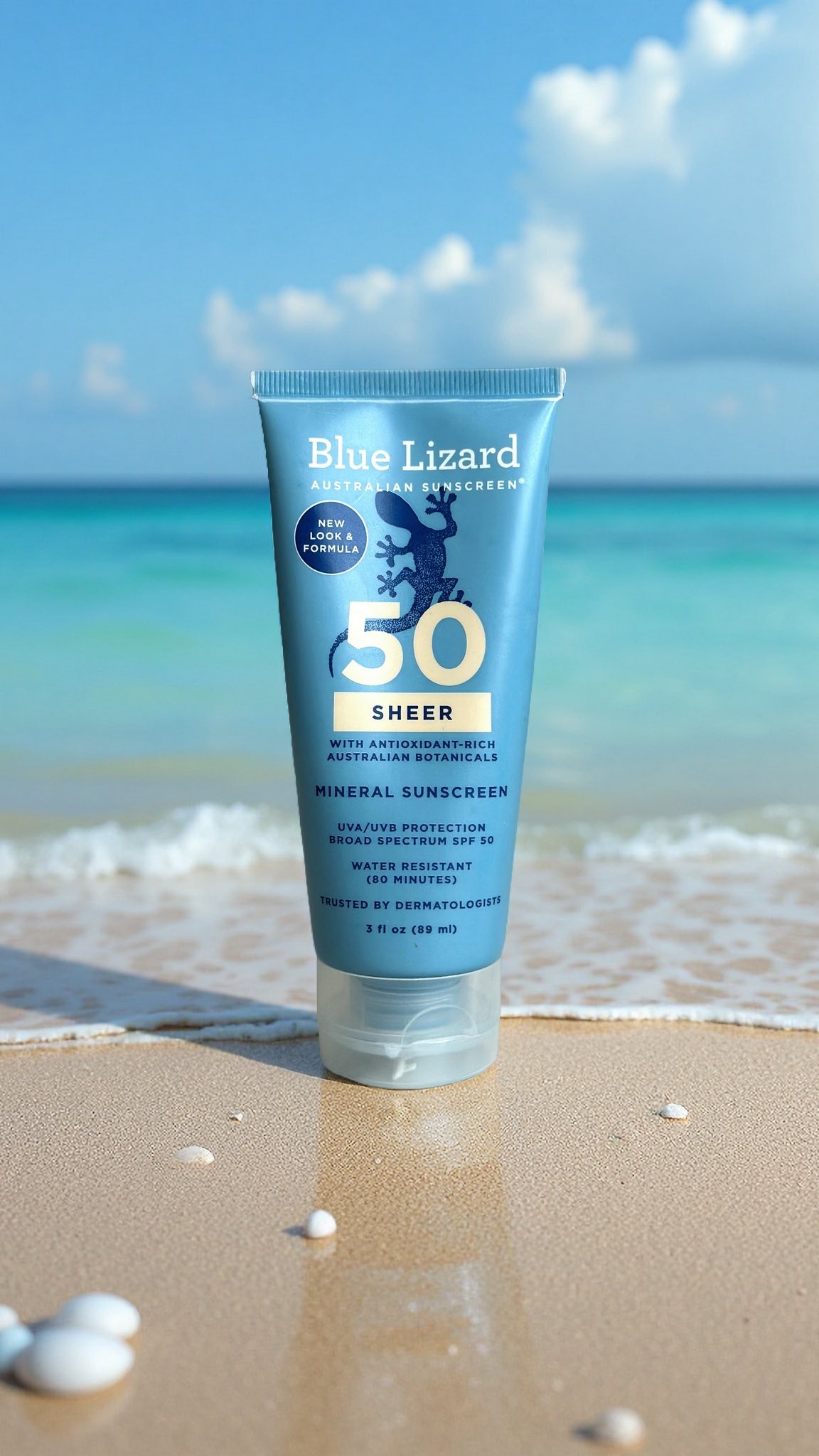 Instagram post by @maggie_tamm_ for Blue Lizard Sunscreen. Caption reads: [...] feels 🌞💙

@influenster....