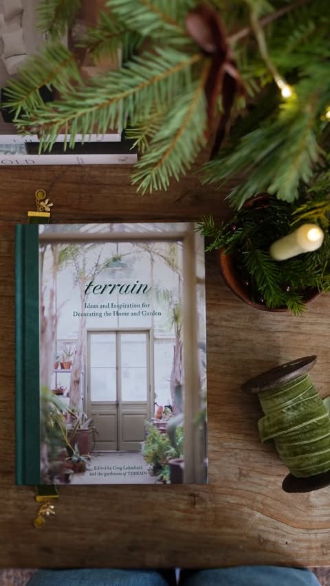 Instagram post by @hauz.and.co for Savers. Caption reads: Welcome to day 9 of 12 days of Thriftmas🎄 DIY....