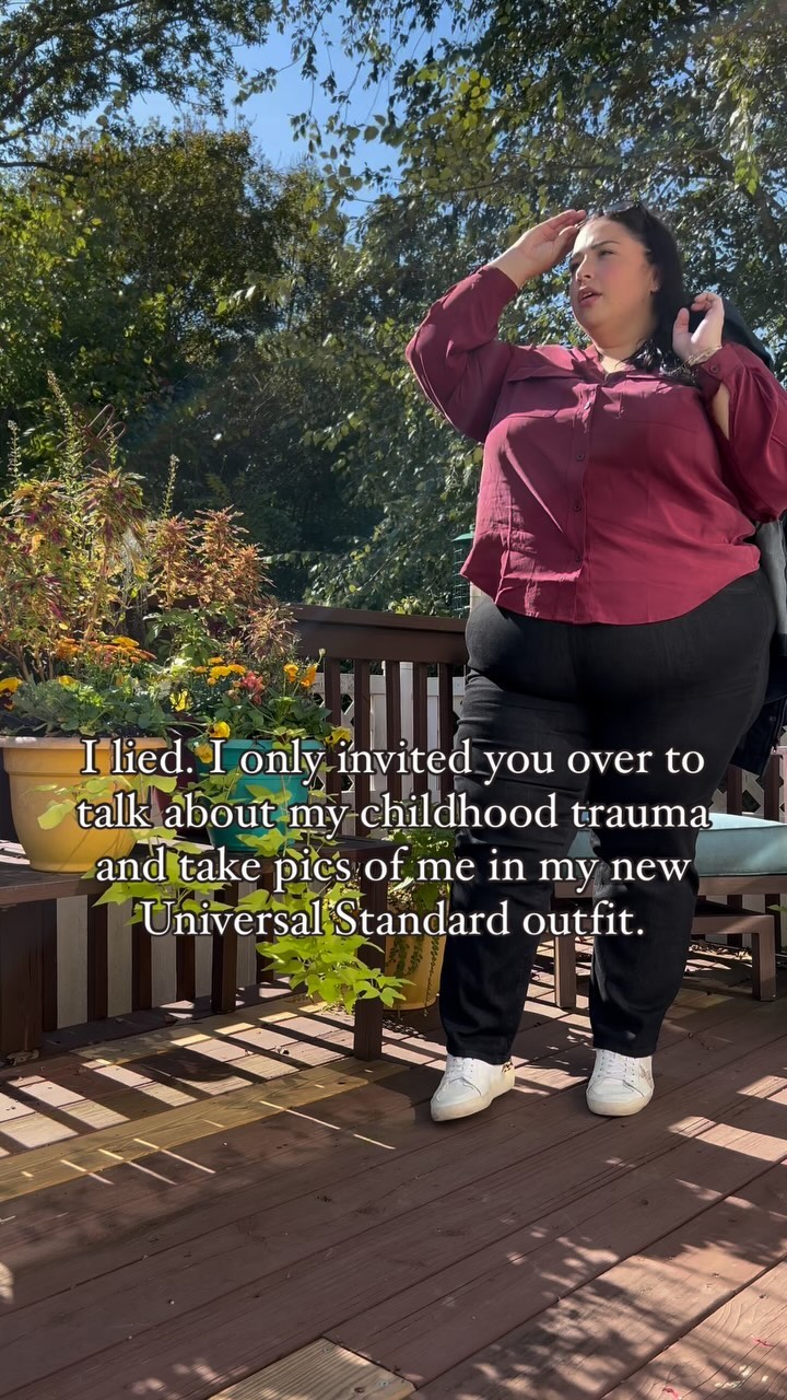 Instagram post by @lightscameraally for Universal Standard. Caption reads: Talk about a ✨🎉SURPRISE! 🎉✨ Universal Standard....