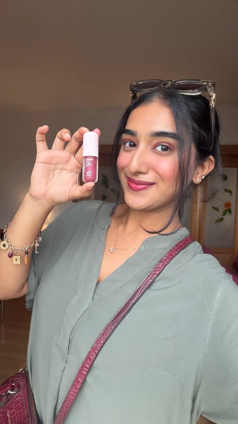 Instagram post by @__sneha_ravi___ for Earth Rhythm. Caption reads: Quick and easiest makeup done with @earthrhythm....