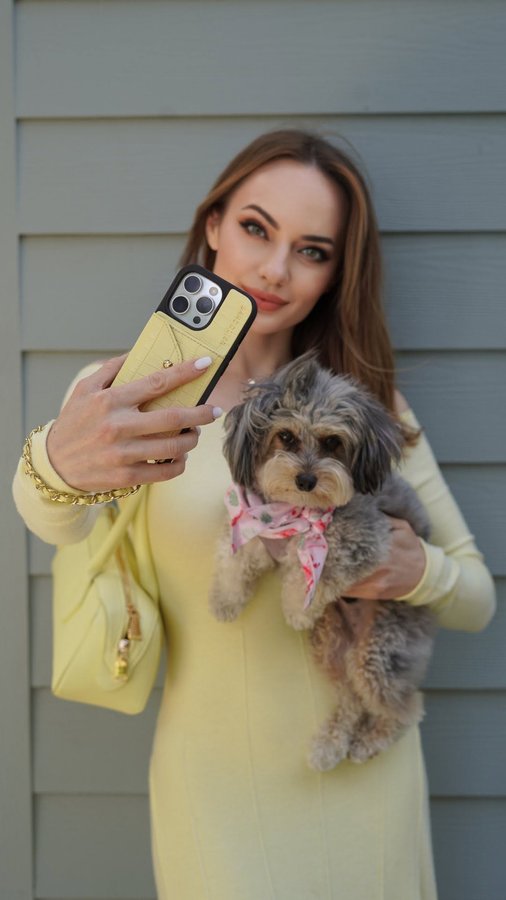 Instagram post by @stylesprinter for BANDOLIER. Caption reads: Chic. Convenient. Always at hand. My....