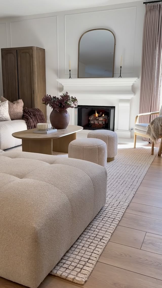 Instagram post by @paulabhome for Rugs USA. Caption reads: [...] spot to play. What do you think?! #RugsUSA....